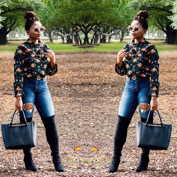 MEET YOUR POSHER! - Picture 6 of 8